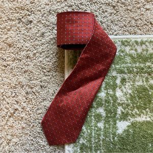 Roundtree & Yorke Red And Blue Tie